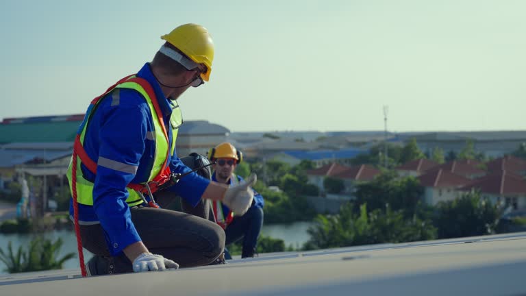 Best Emergency Roof Repair Services  in Little Falls, MN